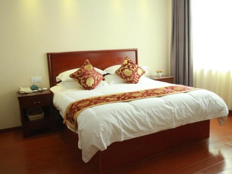 GreenTree Inn Zhejiang Taizhou Linhai Passenger Transport Center Lamei Road Business Hotel Exterior foto